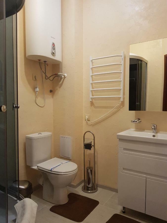 Helen Hotel Mykolaïv Extérieur photo